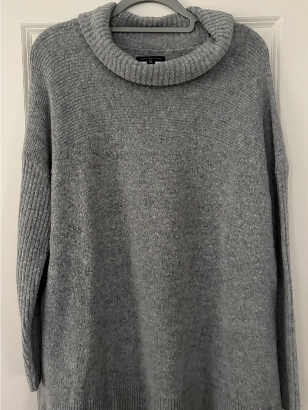 AMerican Eagle Cozy Gray Cowl Neck Women's Sweater